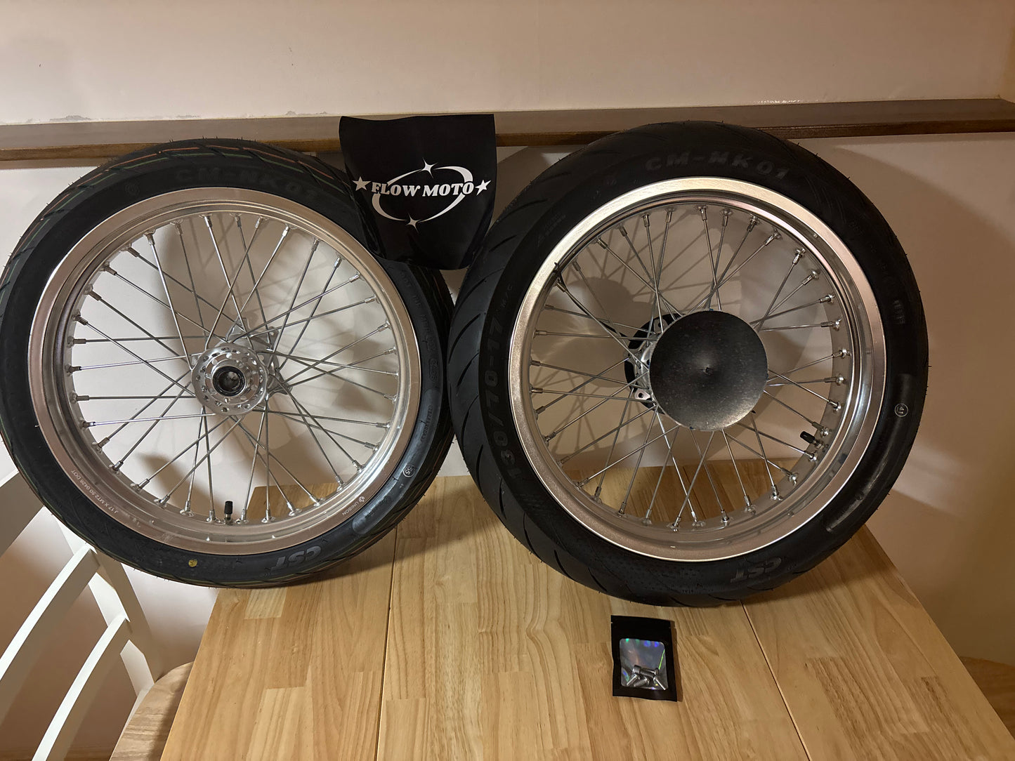17inch Chrome Ultra Bee Super Motos